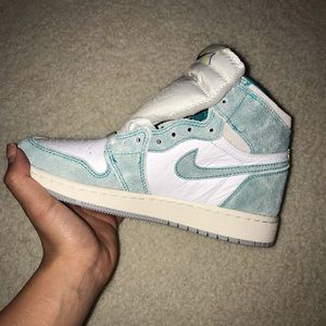 Jordan 1 Retro High OG GS ‘Turbo Green’